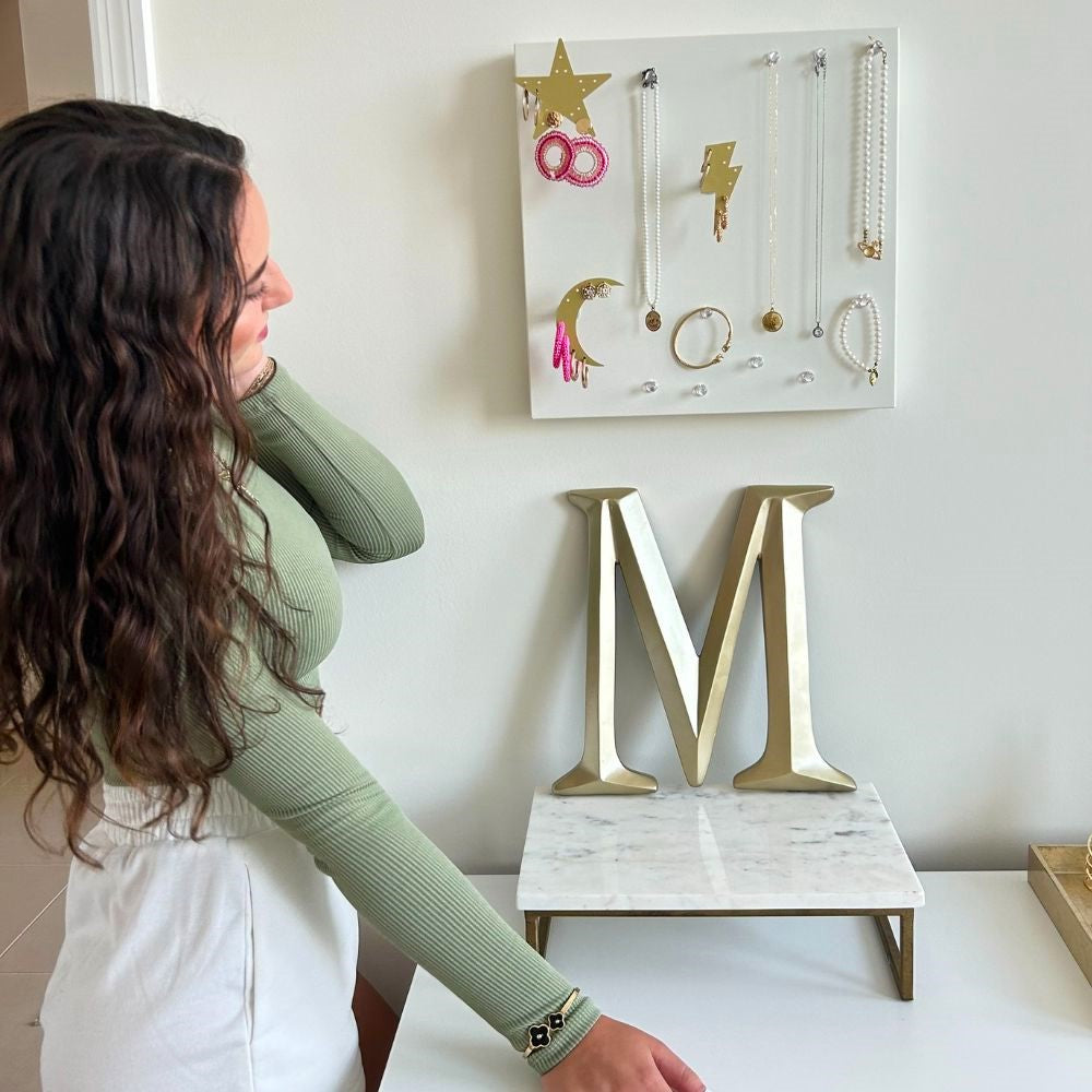 girls jewelry wall holder